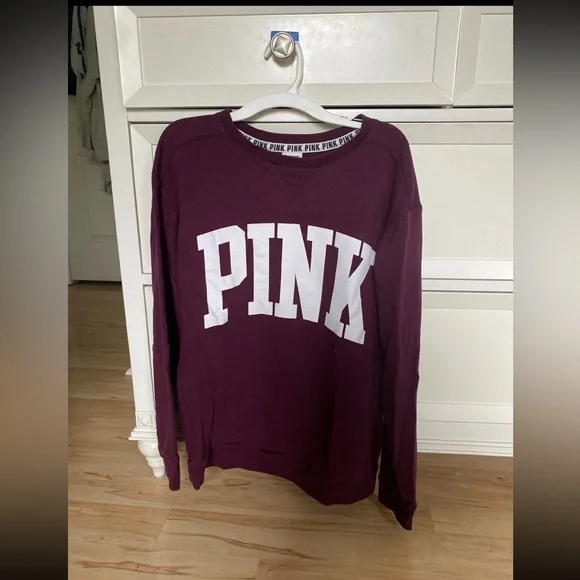 Pullover - Picture 2 of 3